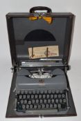 BOXED IMPERIAL TYPEWRITER