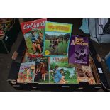 BOX OF HARDBACK BOOKS INCLUDING BROWNIE AND GIRL GUIDE ANNUALS ETC