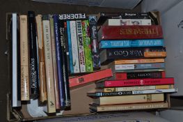 BOX OF MIXED BOOKS TO INCLUDE CHAMBERS THESAURUS, WAR GOD, HEIST SOCIETY ETC