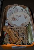 BOX CONTAINING CHINA TO INCLUDE ROYAL FALCON IRONSTONE PLATE AND SUNDRIES ETC