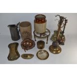 BOX OF BRASS METAL WARE AND BROWN GLAZED JUGS