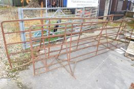 PAIR OF SHEEP HURDLES, W356 CM H 104CM