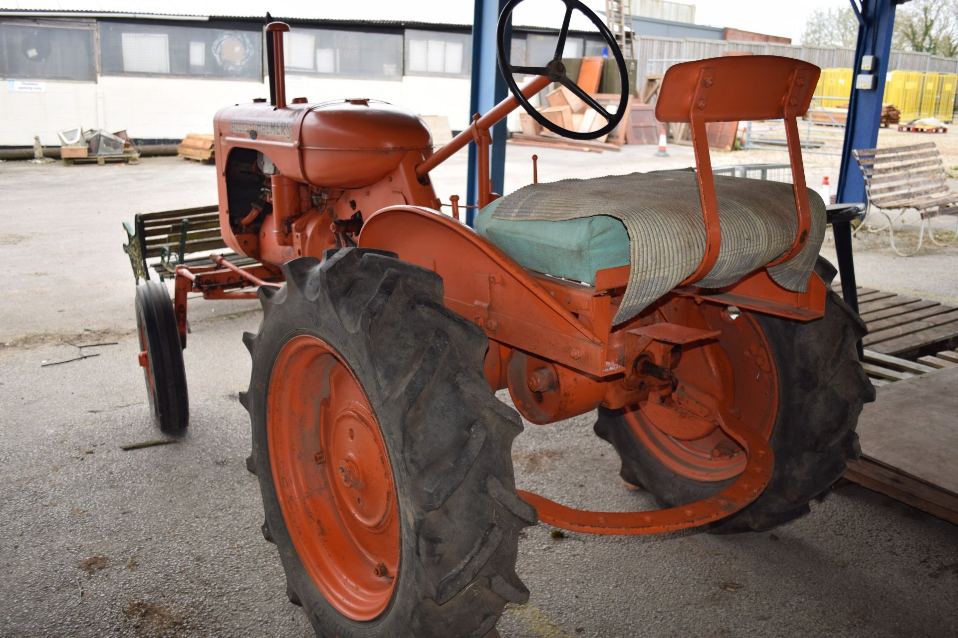 1950s Allis Chalmers model B Tractor, has been subject to a past restoration, good tinwork - Image 3 of 3