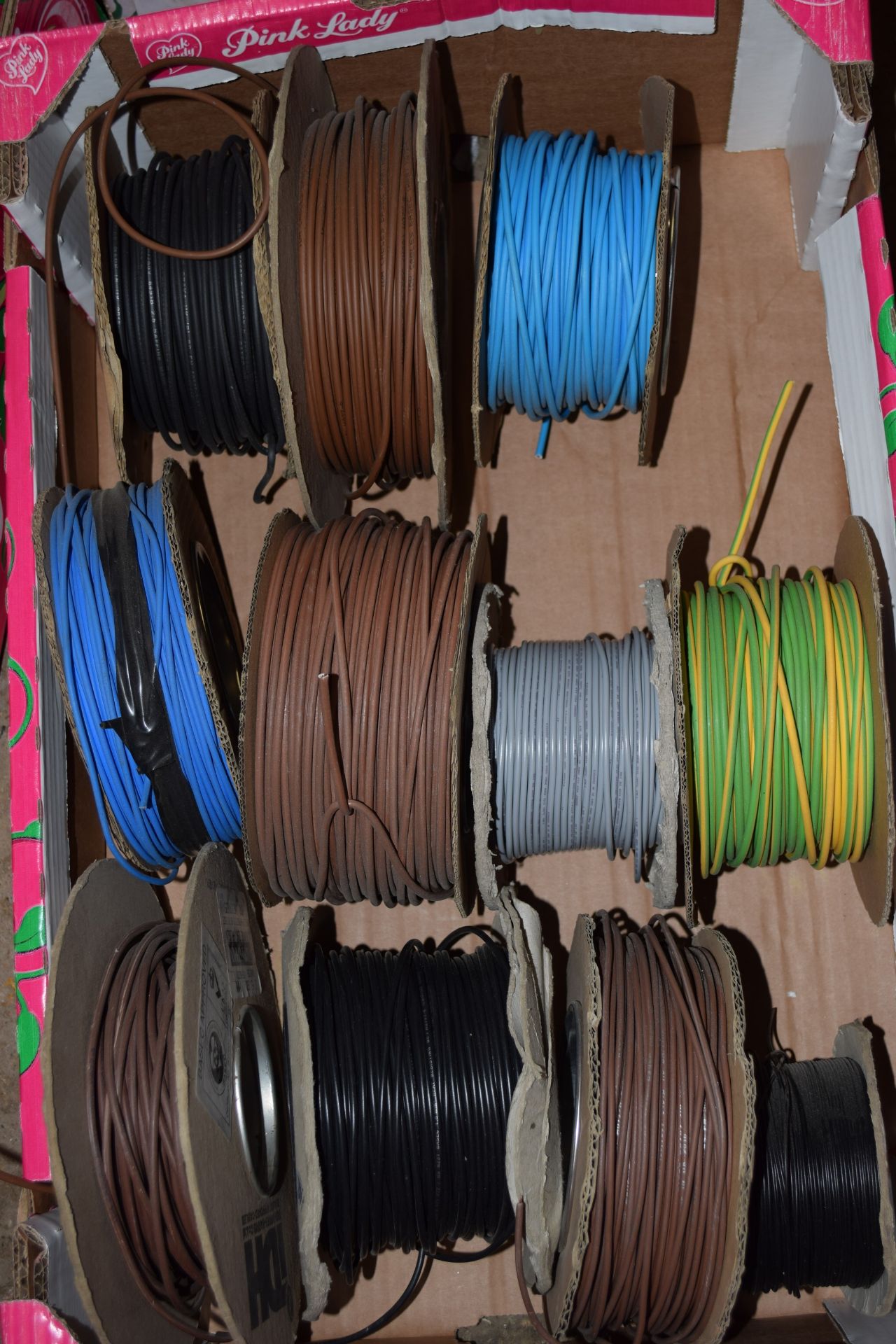 Box electrical wire