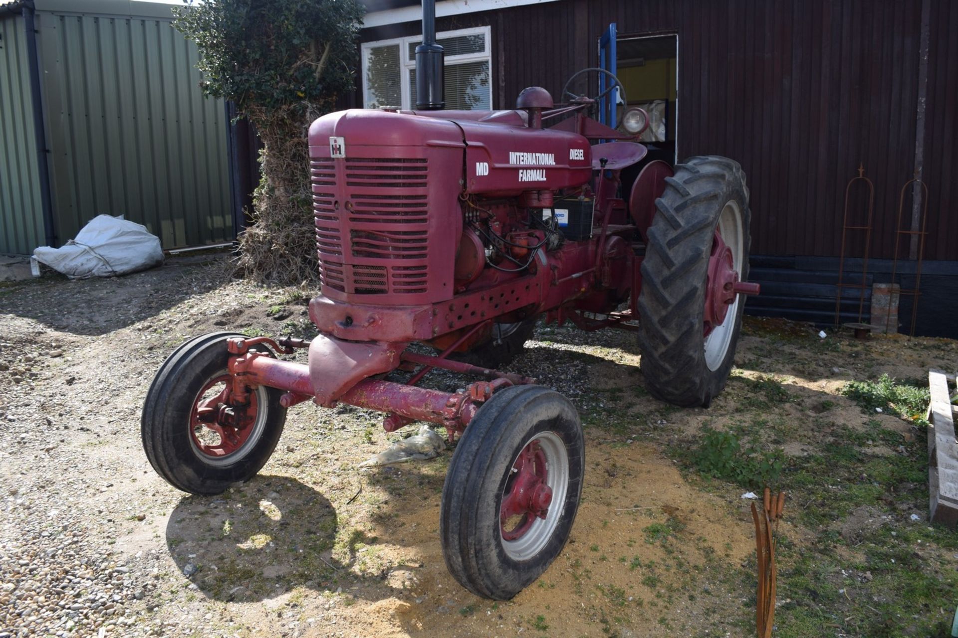 International Farmall Vintage diesel Tractor - Bild 3 aus 16