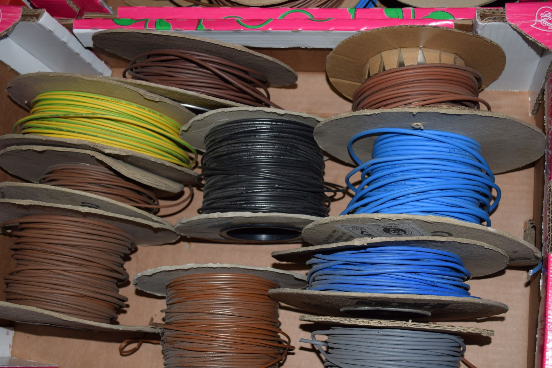 Box electrical wire