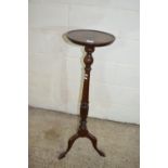 VICTORIAN MAHOGANY TORCHERE, DIAM APPROX 31CM