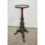 VICTORIAN MAHOGANY CARVED TORCHERE, APPROX 30CM DIAM