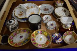 TRAY CONTAINING CERAMIC ITEMS, COALPORT STYLE SMALL DISH WITH CUPS AND SAUCERS, FURTHER SAMSON