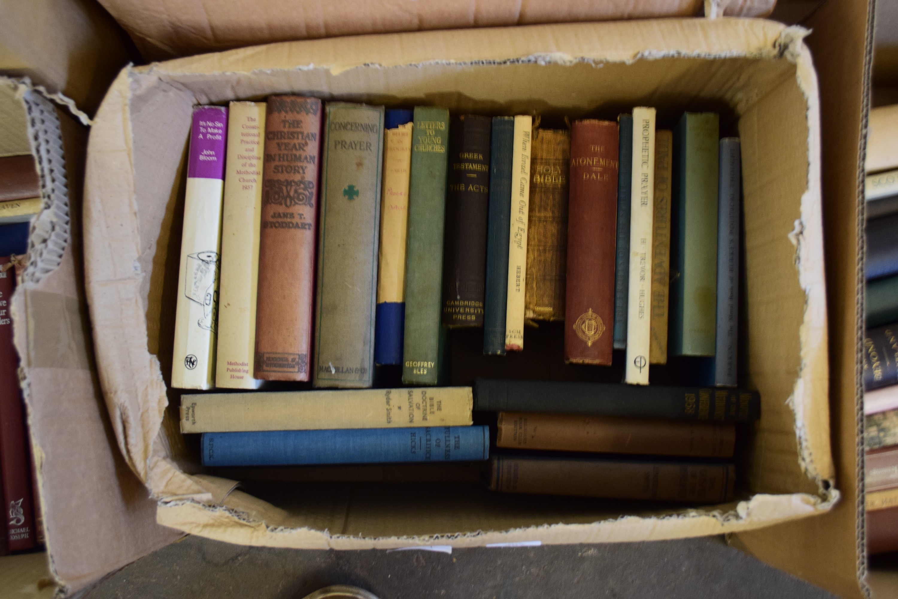 BOX OF MIXED BOOKS TO INCLUDE THE CHRISTIAN YEAR IN HUMAN STORY, CONCERNING PRAYER, LETTERS TO YOUNG