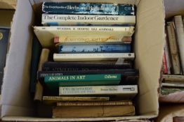 BOX OF MIXED BOOKS TO INCLUDE ANIMALS IN ART, ANIMALS OF AFRICA, THE ENCYCLOPAEDIA OF HERBS AND