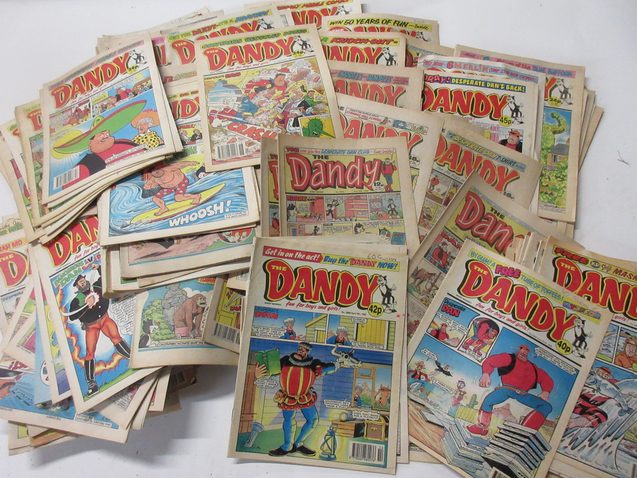 786: Approx 200 DANDY comics 1970s to early 1980s, mainly 1980s, all in good order - Image 2 of 2