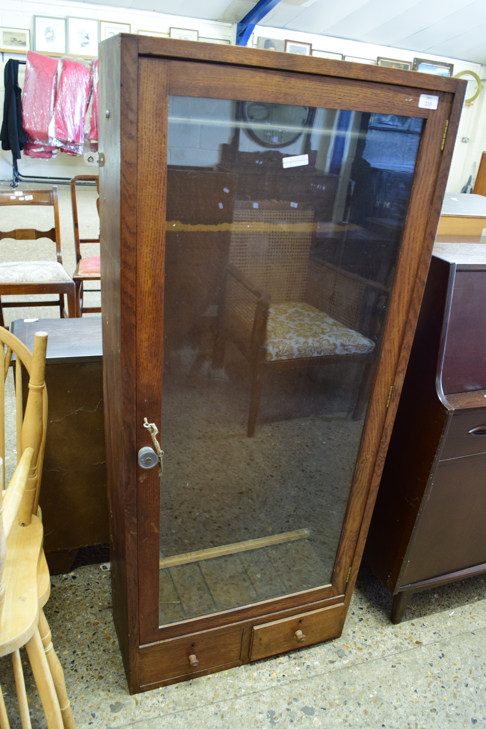 GLAZED GUN CABINET WITH TWO DRAWERS BENEATH, WIDTH APPROX 61CM