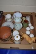 TRAY CONTAINING MIXED CERAMICS INCLUDING A ROYAL DOULTON COFFEE SET WITH COFFEE POT AND FIVE CUPS