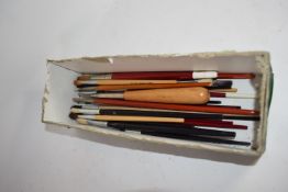 BOX CONTAINING ARTISTS BRUSHES
