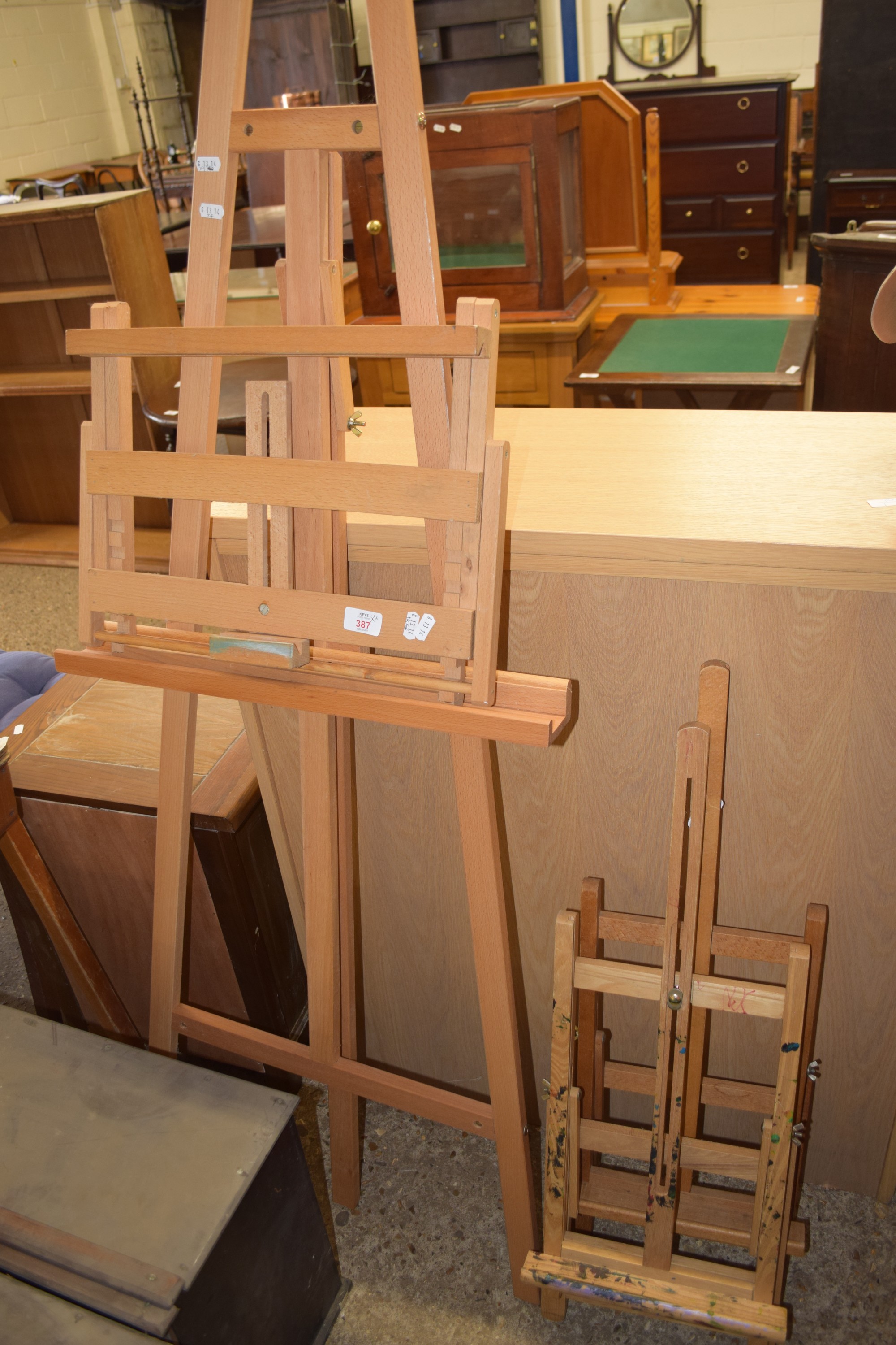 THREE FOLDING ARTISTS EASELS, LARGEST APPROX 158CM HIGH