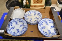 TRAY CONTAINING CERAMIC ITEMS, MAINLY DINNER PLATES IN STONE CHINA