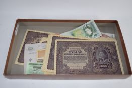 BOX CONTAINING PAPER MONEY, SOME ENGLISH, CHINESE AND POLISH