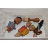 SMALL BOX CONTAINING CARVED WOODEN FIGURES