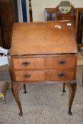 SMALL REPRODUCTION FALL FRONT BUREAU WITH PART FITTED INTERIOR RAISED ON CABRIOLE LEGS, WIDTH APPROX