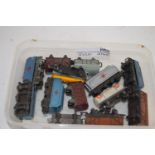 SMALL PLASTIC BOX CONTAINING TOY TRAIN ITEMS, MAINLY GOODS WAGONS ETC