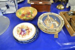 CERAMIC ITEMS MAINLY COLLECTORS PLATES BY ROYAL DOULTON, KINGS AND QUEENS OF THE REALM SERIES ETC