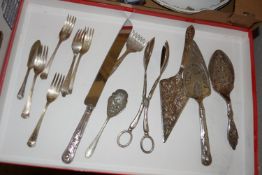 TRAY CONTAINING PLATED FLATWARES, CAKE SLICES, TONGS ETC