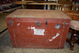 LARGE METAL TRUNK, APPROX 102 X 61CM