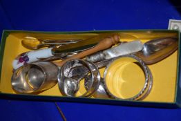 BOX OF PLATED ITEMS, NAPKIN RINGS INCLUDING A SILVER EXAMPLE WITH LONDON HALLMARKS