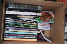 BOX OF MIXED BOOKS TO INCLUDE MAINLY GARDENING INTEREST