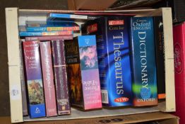 BOX OF MIXED BOOKS TO INCLUDE COLLINS THESAURUS, OXFORD DICTIONARY ETC