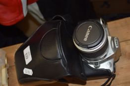 CANON E05300 CAMERA IN CASE