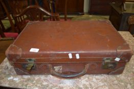 VINTAGE LEATHER SUITCASE, APPROX 56 X 35CM