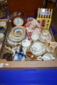 MIXED CERAMICS INCLUDING PENGUINS, A DUTCH GIRL AND BOY, MANTEL CLOCK IN WOODEN CASE ETC