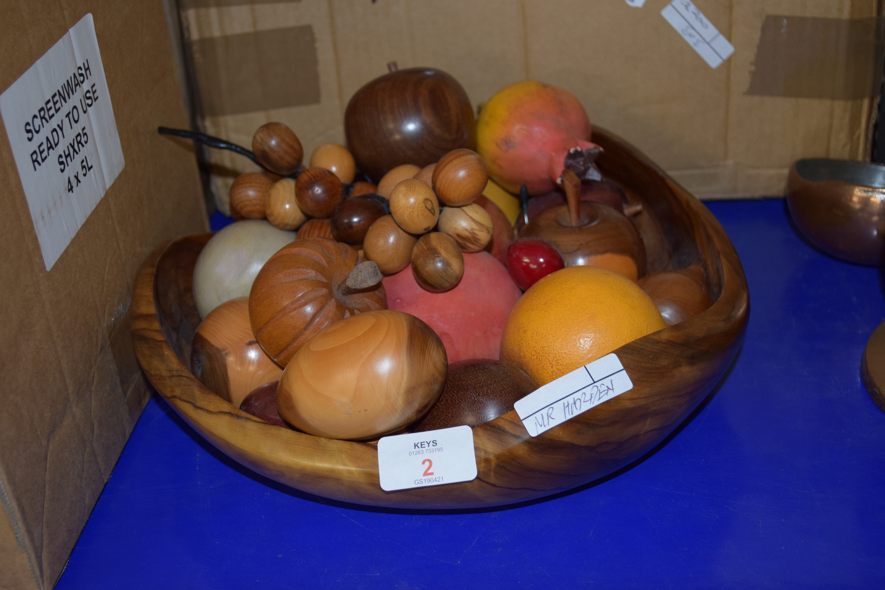 WOODEN FRUIT BOWL CONTAINING WOODEN CARVED FRUIT, APPLES, GRAPES ETC