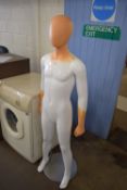 MODERN SHOP TYPE MANNEQUIN ON CIRCULAR SUPPORTING BASE, 150CM HIGH