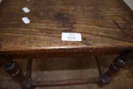 SMALL 20TH CENTURY STAINED OAK STOOL ON TURNED SUPPORTS, 32CM HIGH