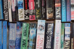 BOX CONTAINING STEPHEN KING BOOKS, VARIOUS TITLES