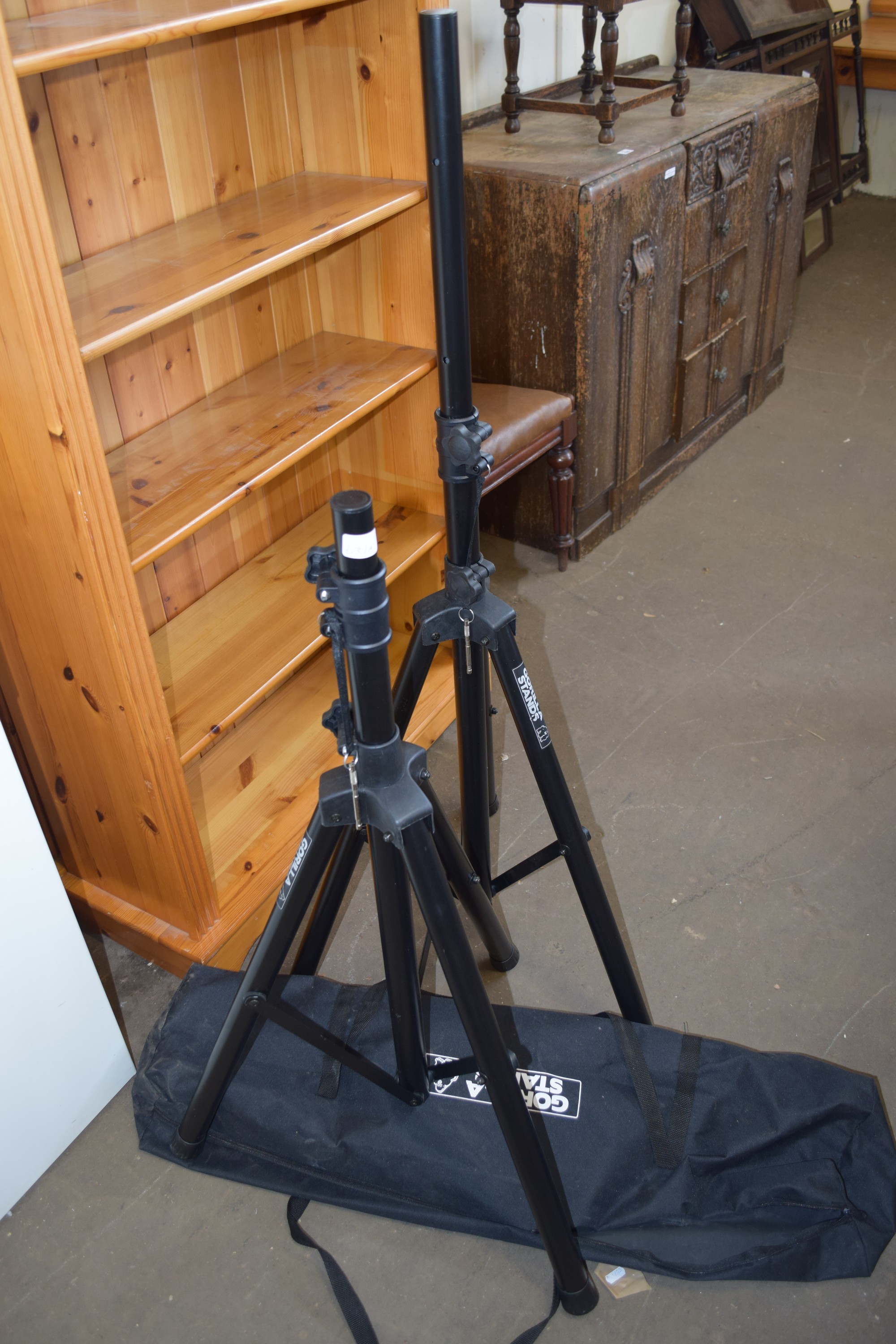 PAIR OF GORILLA TRIPOD STANDS IN CARRYING CASE