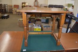 20TH CENTURY OAK STOOL RAISED ON TURNED SUPPORTS, 52CM HIGH