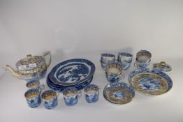 Late 18th century English porcelain tea set possibly Miles Mason, decorated in underglaze blue