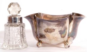 Mixed Lot: Late Victorian sugar bowl of quatrefoil design with indented corners and raised on four