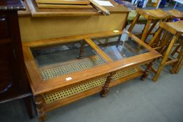 LARGE MODERN COFFEE TABLE WITH TWO BEVELLED EDGE GLASS PANELS AND LOWER WICKER TIER, 134CM WIDE