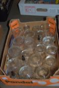 BOX CONTAINING DRINKING GLASSES