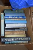 BOX OF MIXED BOOKS - HERITAGE OF BRITAIN, THE 20S, KING CHARLES II, ETC