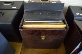 CASE OF VINTAGE RECORDS INCLUDINGCHARLIE PRIDE, SLIM WHITMAN ETC