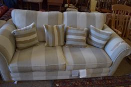 MODERN STRIPED PATTERN THREE-SEAT SOFA WITH MATCHING SCATTER CUSHIONS, LENGTH APPROX 202CM MAX