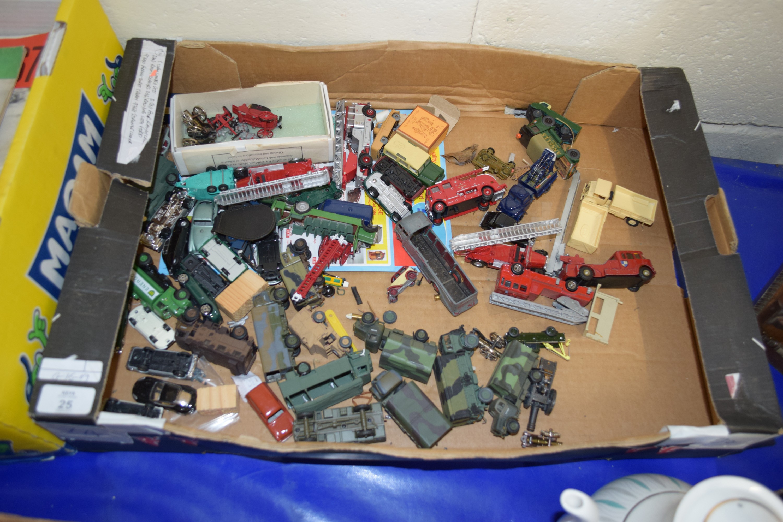 BOX CONTAINING TOY CARS ETC