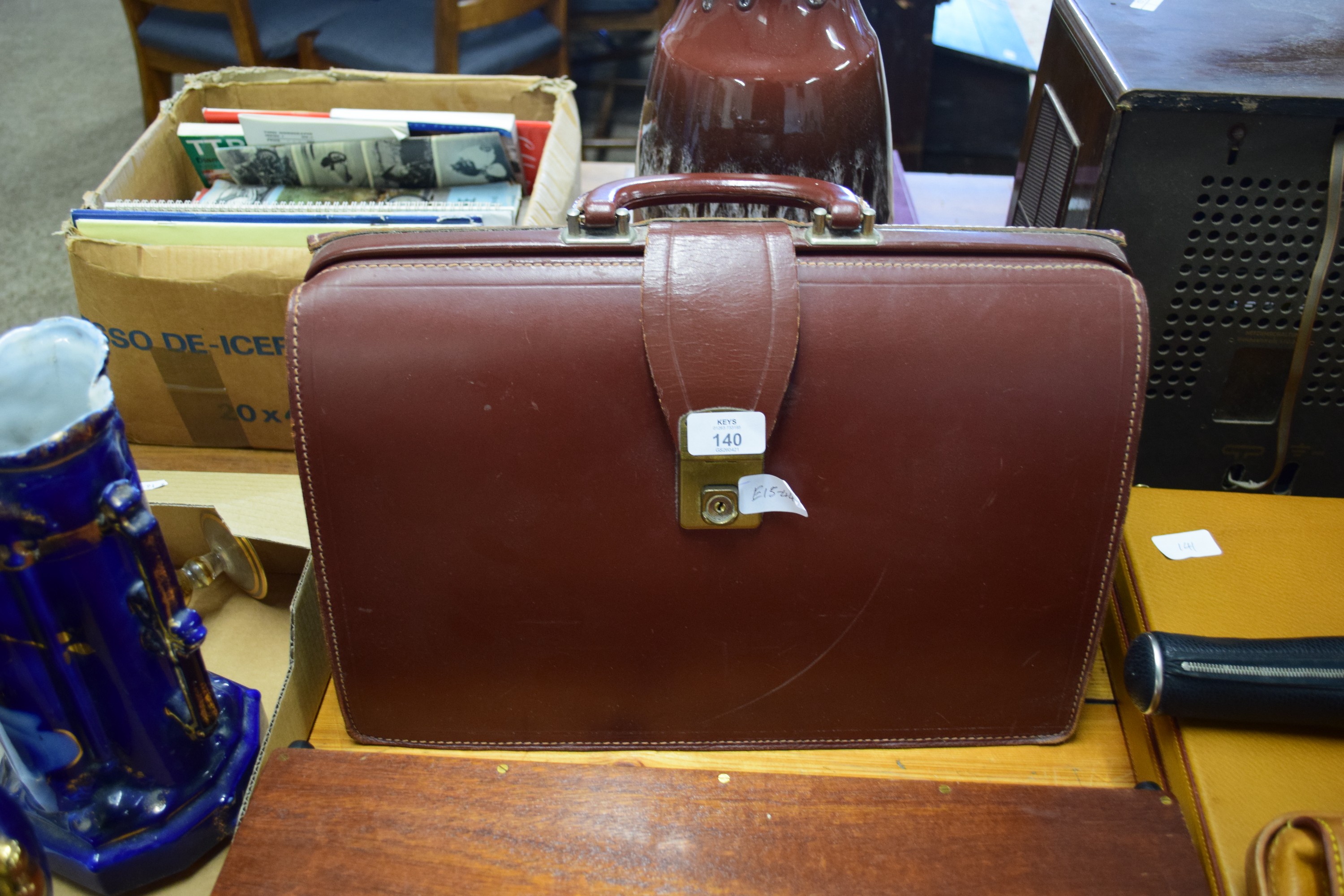 LEATHER BRIEFCASE