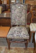 RUSTIC UPHOLSTERED JOINTED HALL CHAIR WITH SHAPED LEGS IN ARTS & CRAFTS STYLE, WIDTH APPROX 48CM